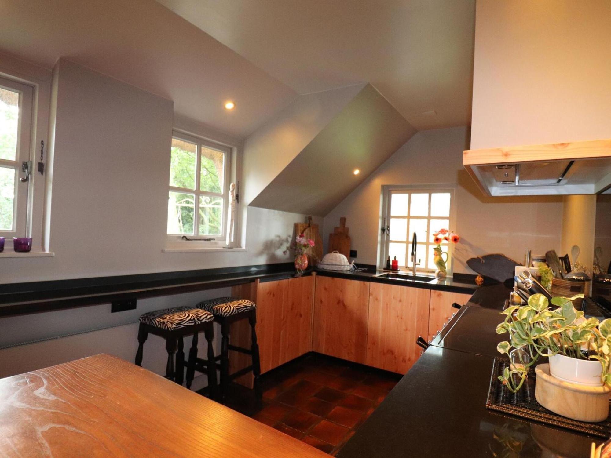 Villa On An Estate In Rheezerveen With Garden ภายนอก รูปภาพ